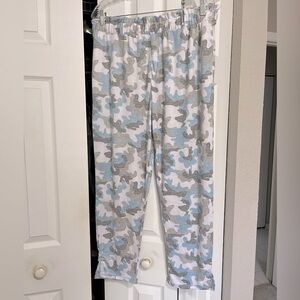 Lounge pants in EUC worn once. Size XL
